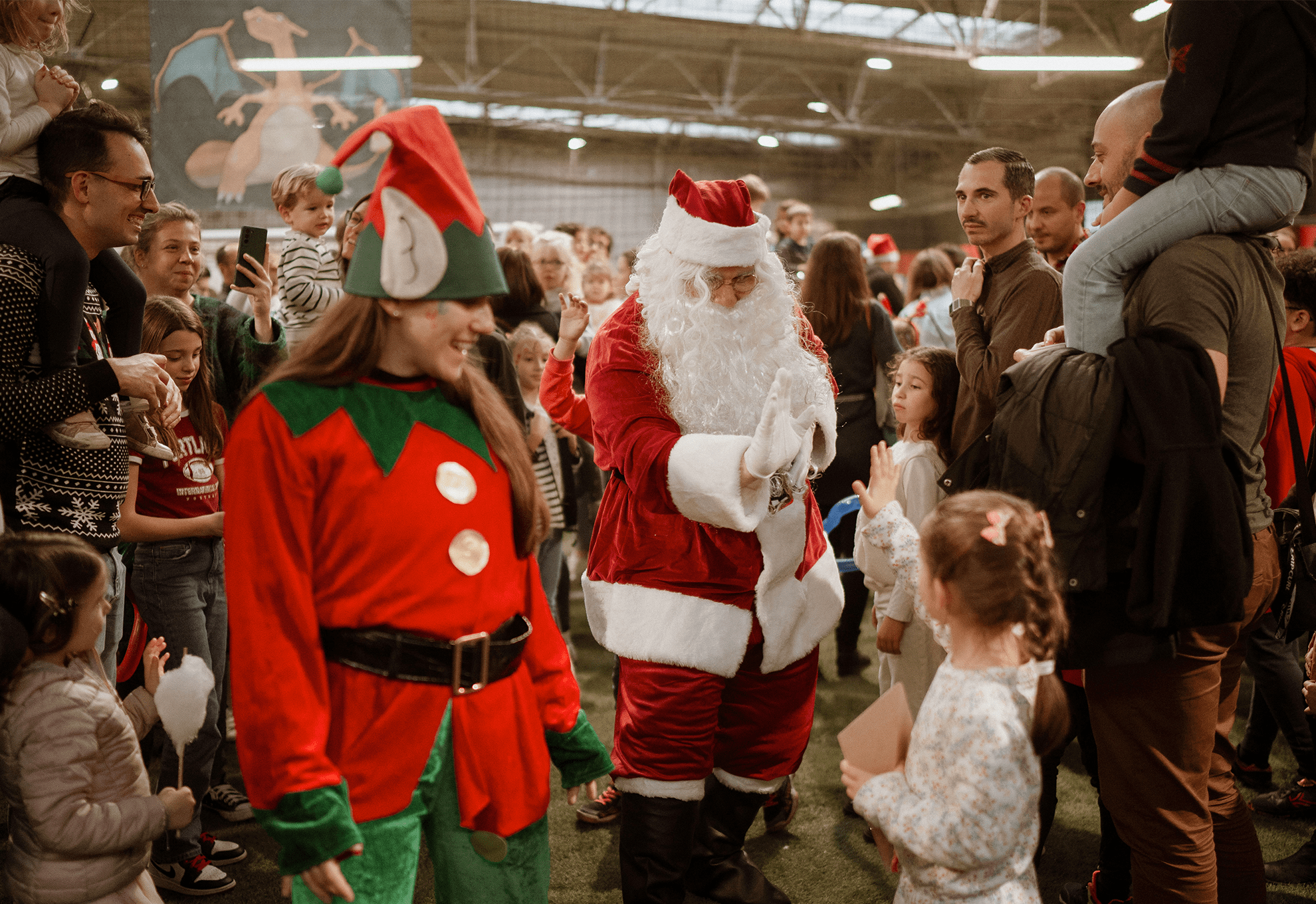 père noel lutin et enfant