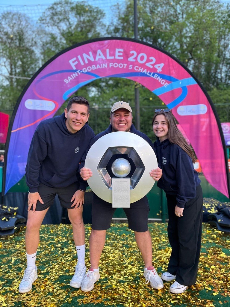 Vainqueur tournée de foot entreprise